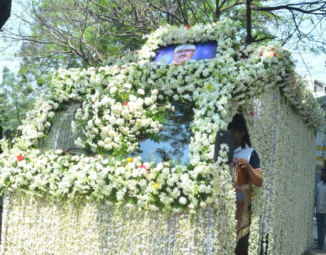 Director Kodi Ramakrishna Final Journey Photos